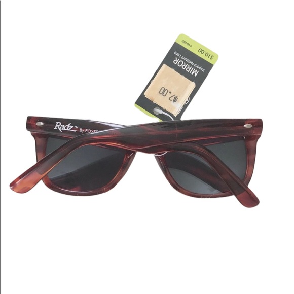 Vintage Deadstock Foster Grant Wayfarer Sunglasses - Picture 3 of 6